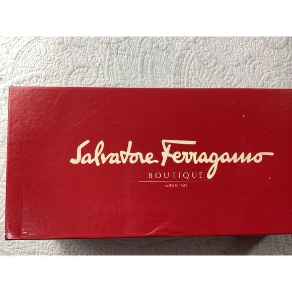 Salvatore Ferragamo Donnina Italian Womens Black Leather Shoes*Pumps*Size 8*NIB - Picture 11 of 14